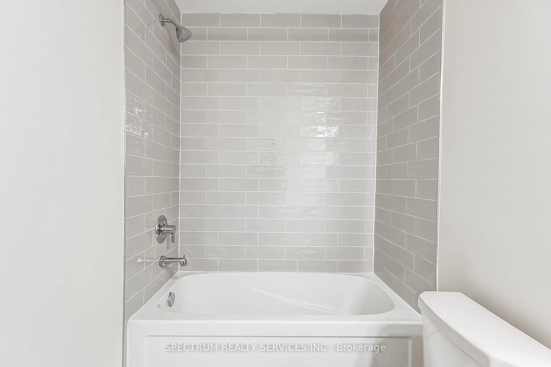Photo 22 of 35 John Rolph Street, Markham, Cornell — HOMEH