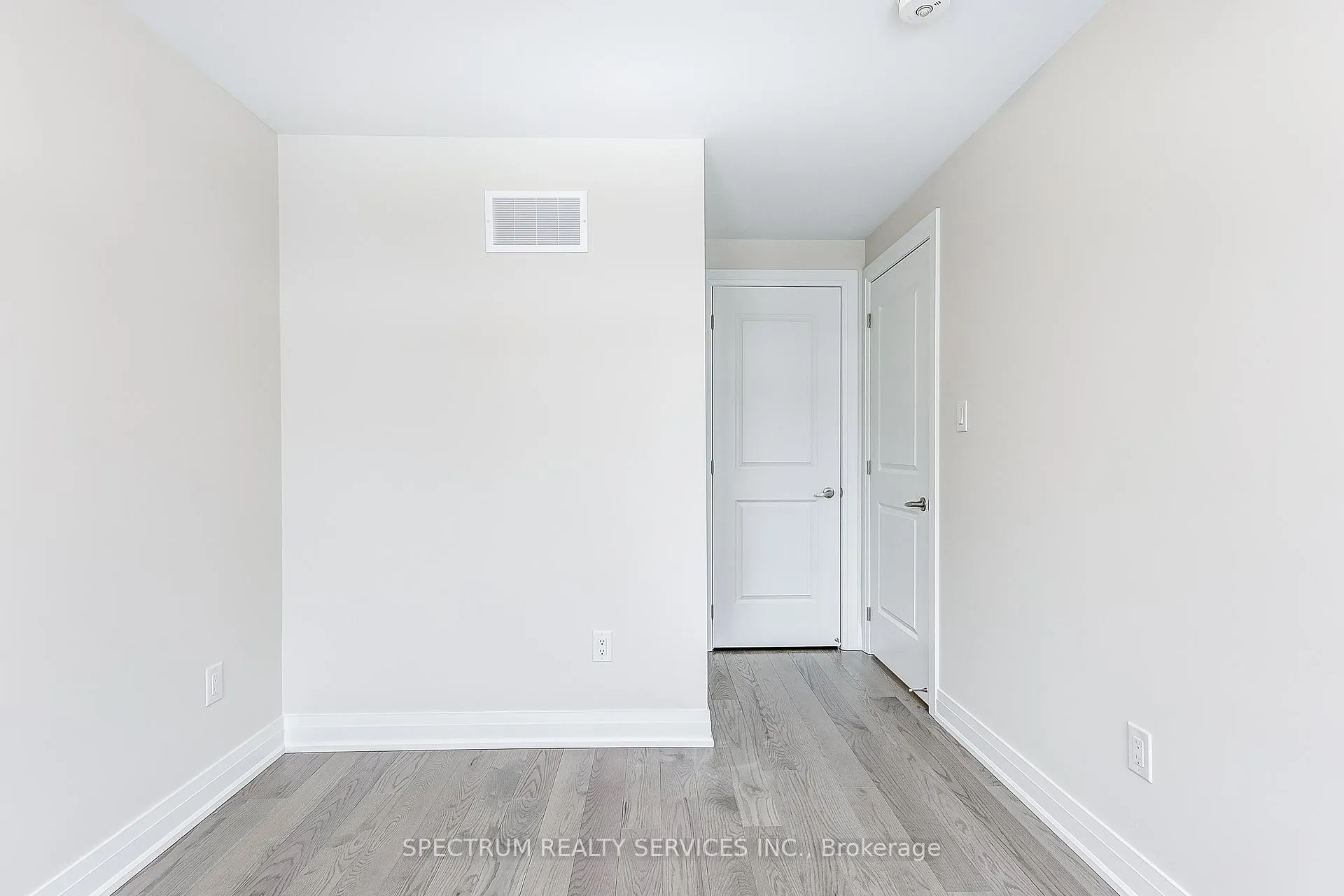 Photo 24 of 35 John Rolph Street, Markham, Cornell — HOMEH