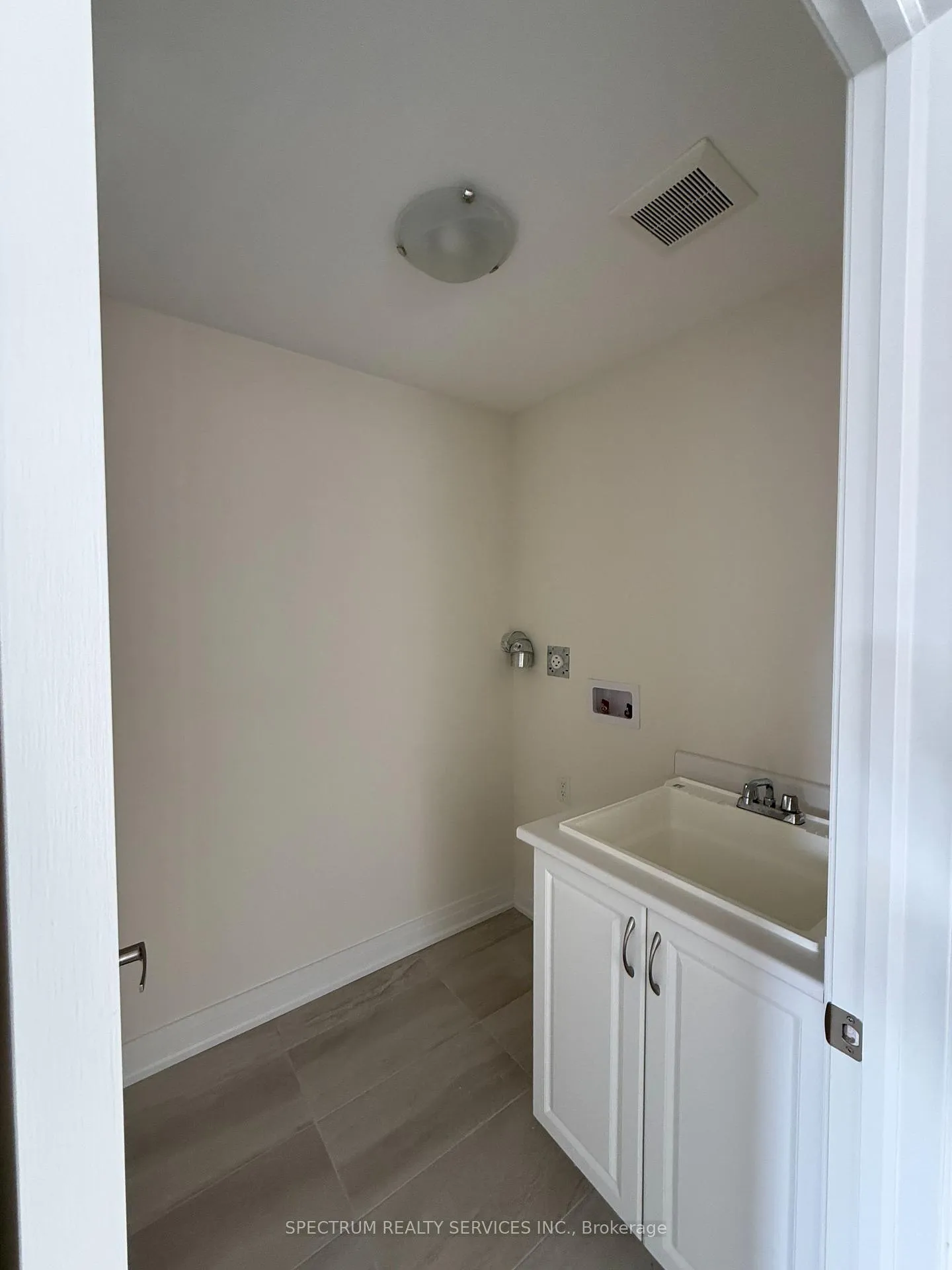 Photo 20 of 7 John Rolph Street, Markham, Cornell — HOMEH