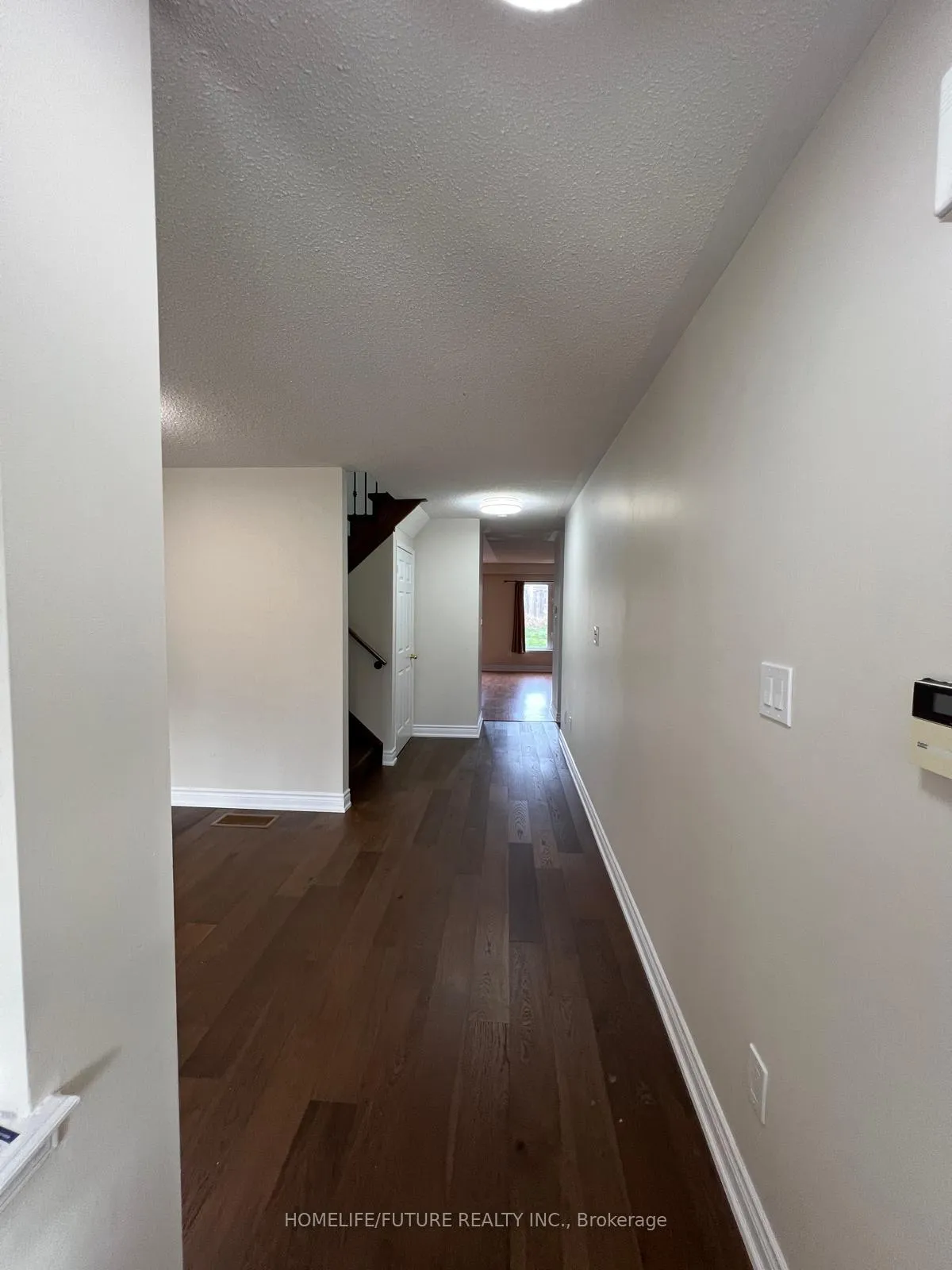 Photo 17 of 921 Taggart Crescent, Oshawa, Pinecrest — HOMEH