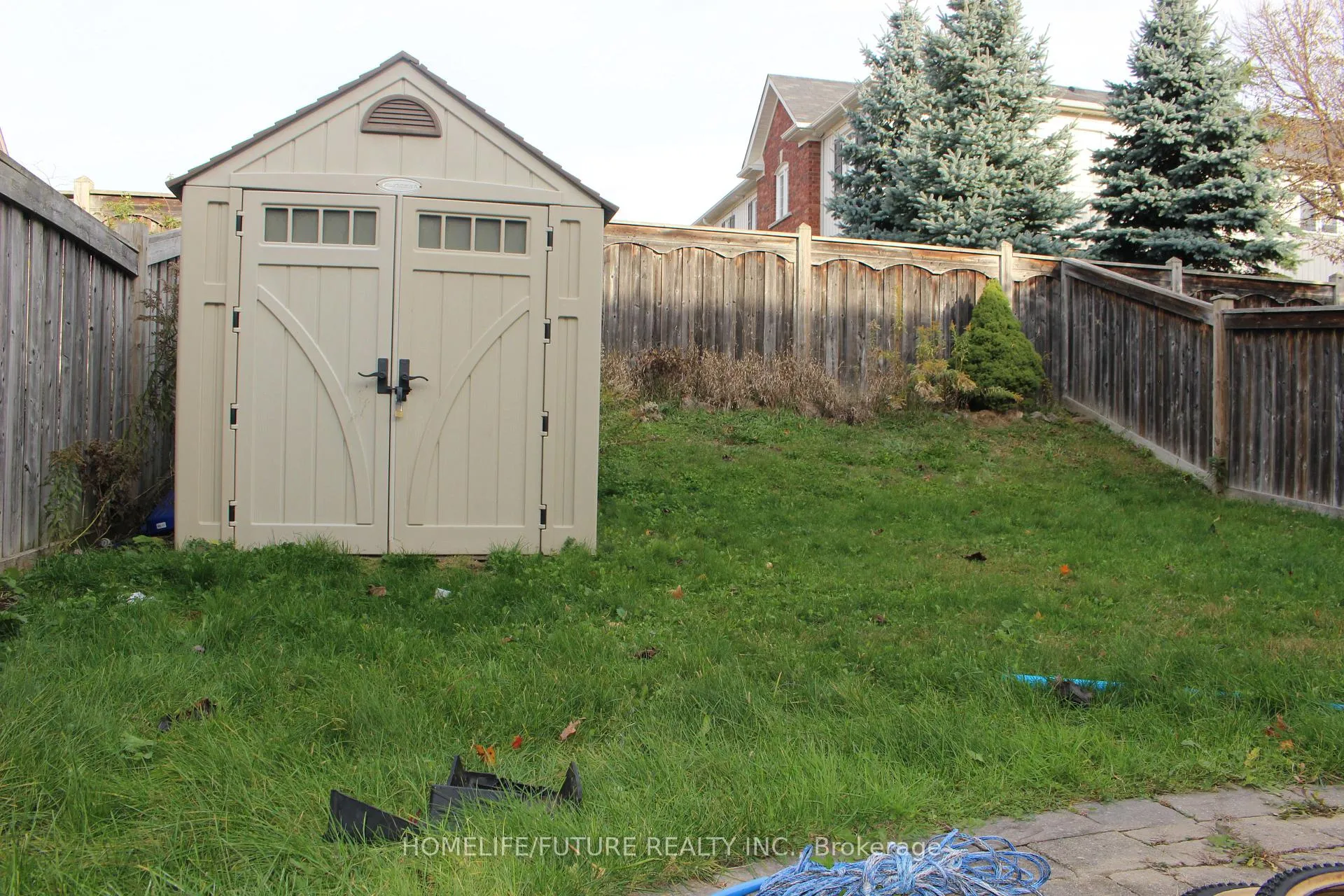 Photo 18 of 921 Taggart Crescent, Oshawa, Pinecrest — HOMEH