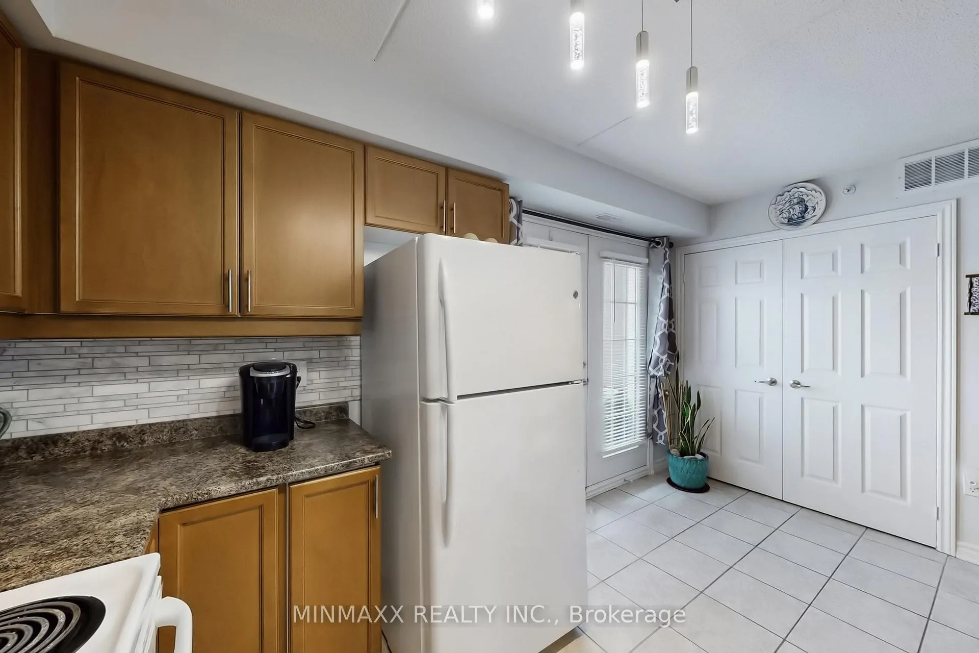 Photo 19 of Unit 211, 1390 Main Street E, Milton, Dempsey — HOMEH