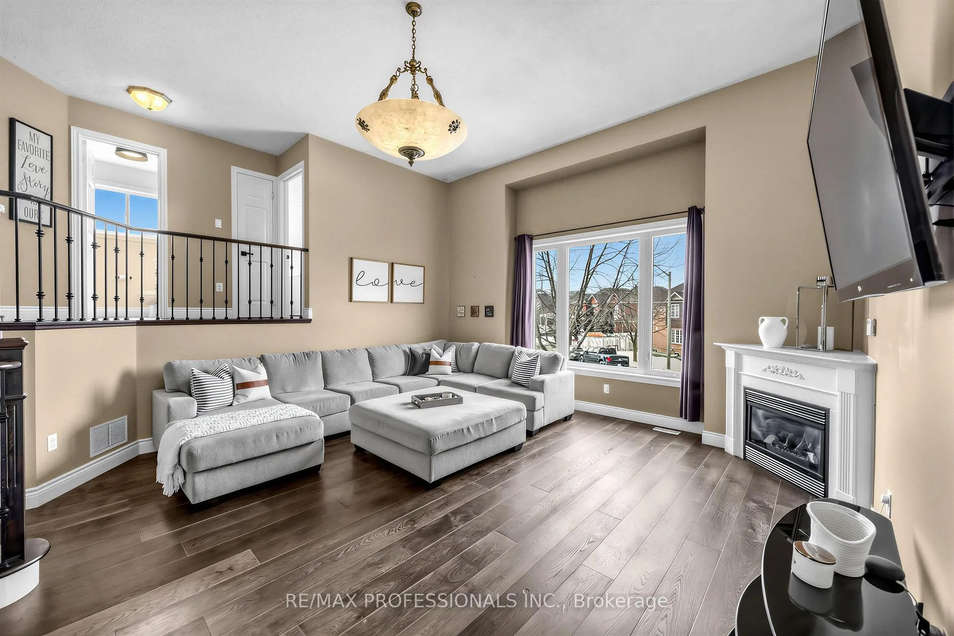 Photo 12 of 18 Brambirch Crescent, Brampton, Northwest Sandalwood Parkway — HOMEH