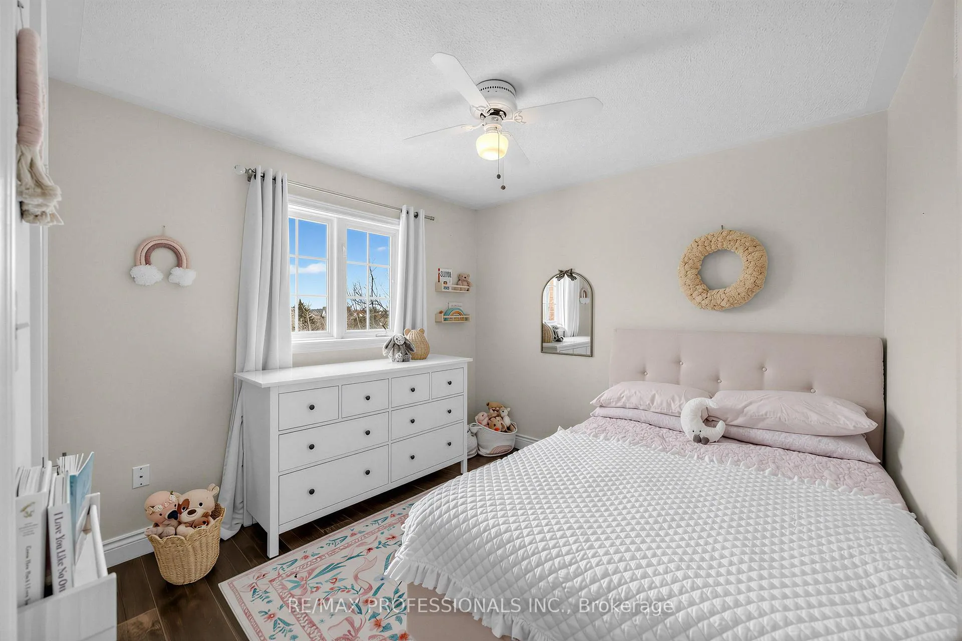 Photo 19 of 18 Brambirch Crescent, Brampton, Northwest Sandalwood Parkway — HOMEH