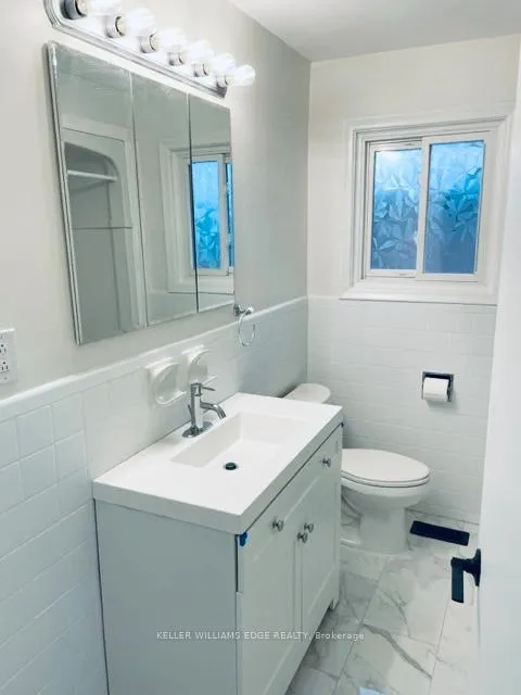 Photo 9 of Unit Upper, 497 Upper Kenilworth Avenue, Hamilton, Huntington — HOMEH