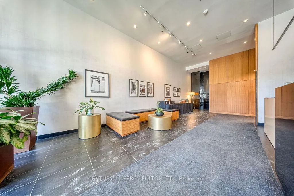 Photo 4 of Unit 809, 510 King Street E, Toronto, Moss Park — HOMEH