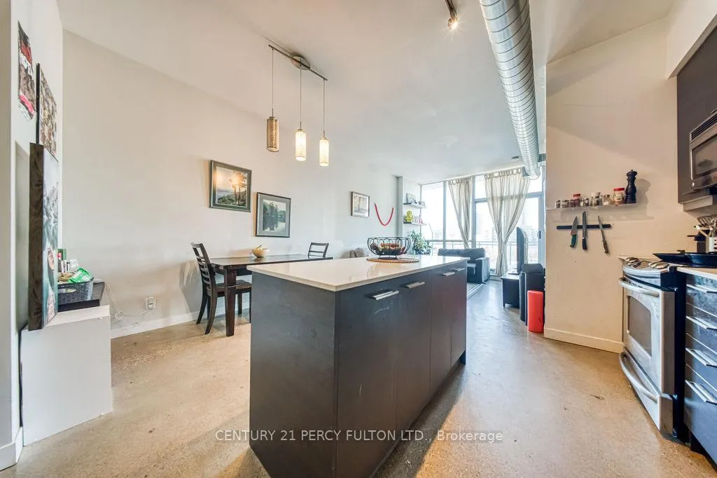 Photo 6 of Unit 809, 510 King Street E, Toronto, Moss Park — HOMEH