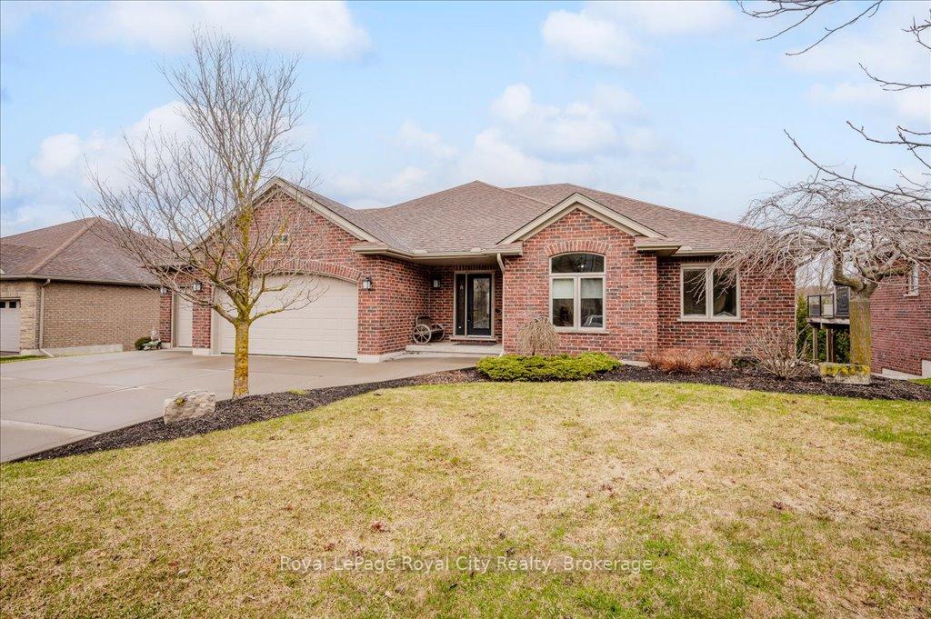 Photo 1 of 166 River Run Road, Mapleton, Rural Mapleton — HOMEH