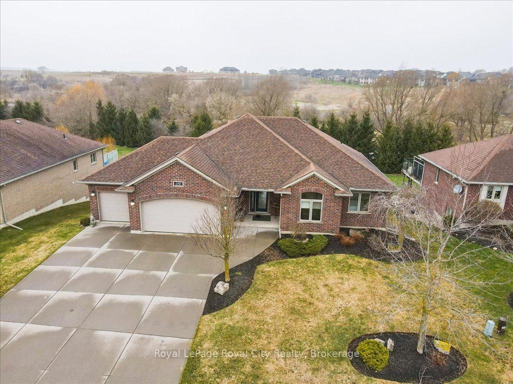 Photo 2 of 166 River Run Road, Mapleton, Rural Mapleton — HOMEH