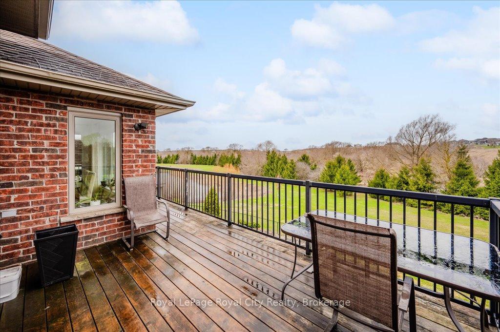 Photo 15 of 166 River Run Road, Mapleton, Rural Mapleton — HOMEH