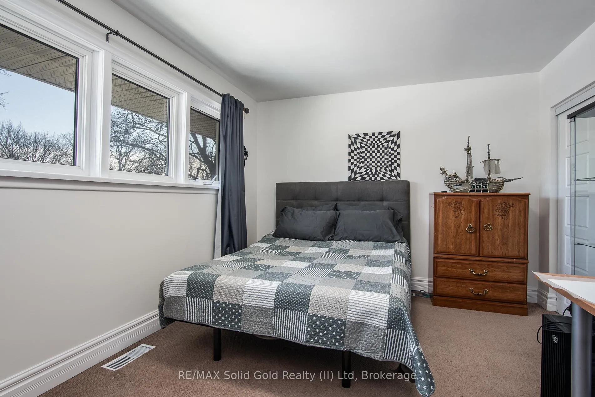 Photo 14 of 250 Royal Street, Waterloo — HOMEH