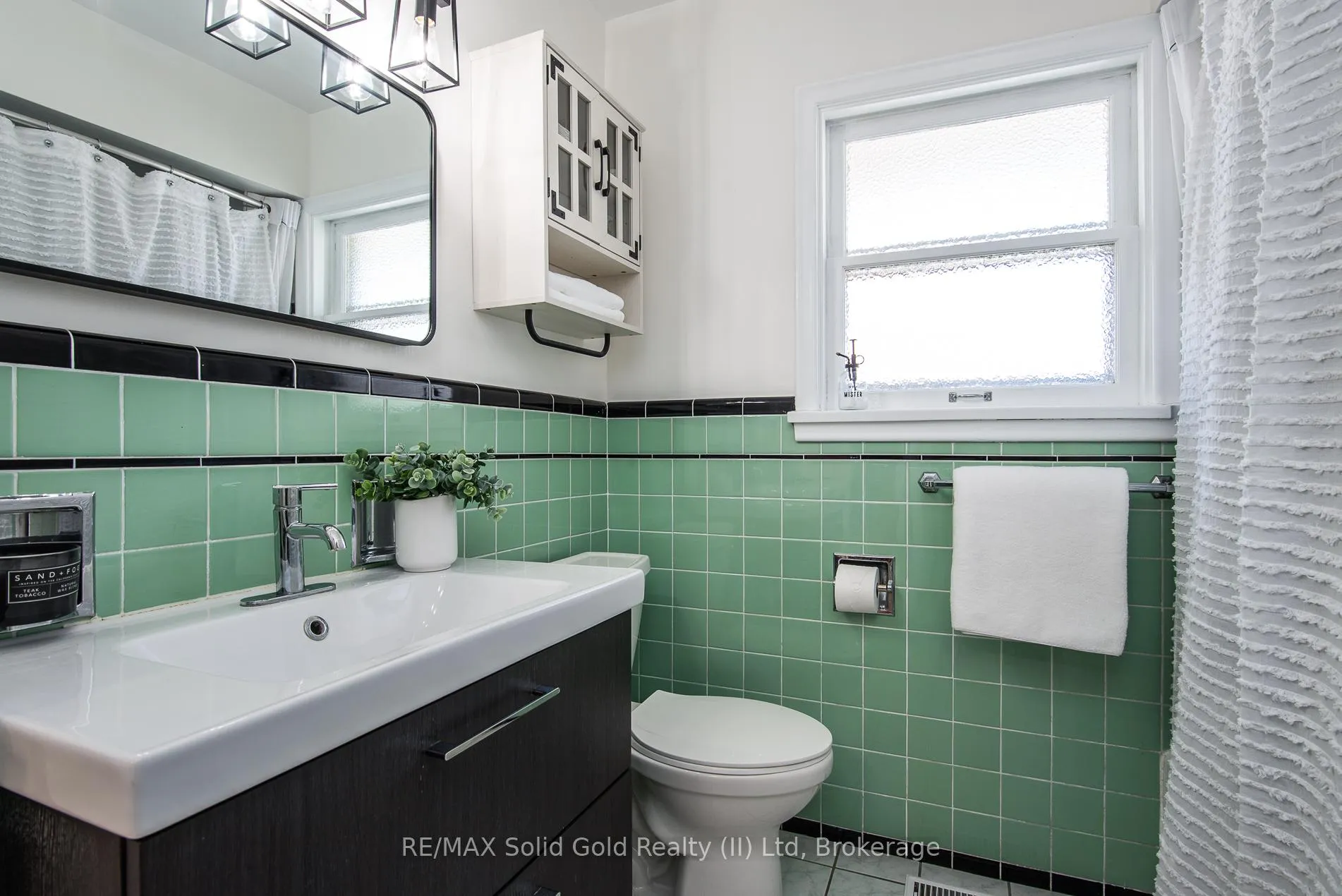 Photo 16 of 250 Royal Street, Waterloo — HOMEH