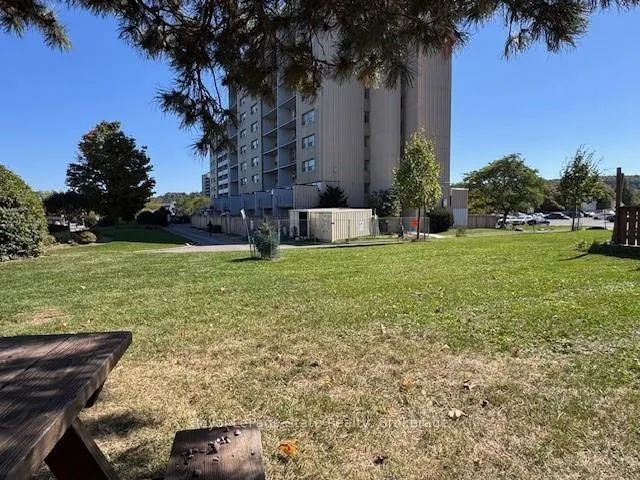 Photo 3 of Unit 603, 15 Albright Road, Hamilton, Vincent — HOMEH