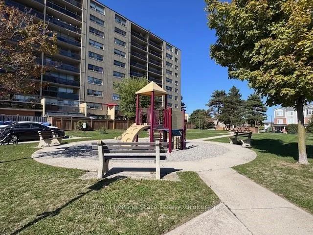 Photo 4 of Unit 603, 15 Albright Road, Hamilton, Vincent — HOMEH