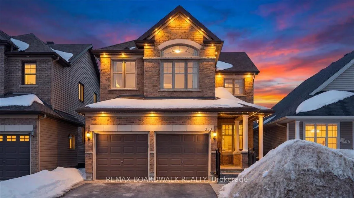 Front of 330 Bobolink Ridge