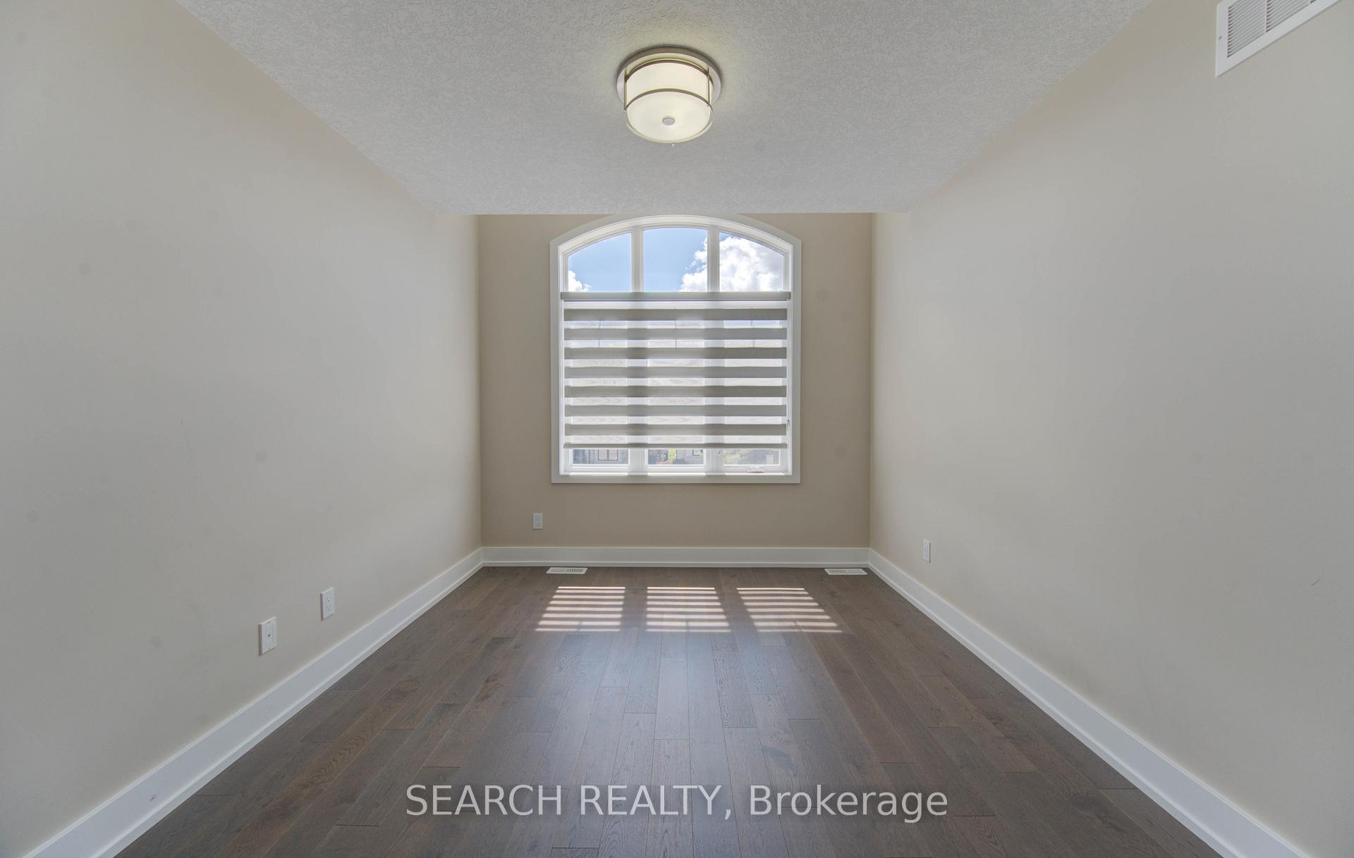 Photo 25 of 900 Pondcliffe Court, Kitchener — HOMEH