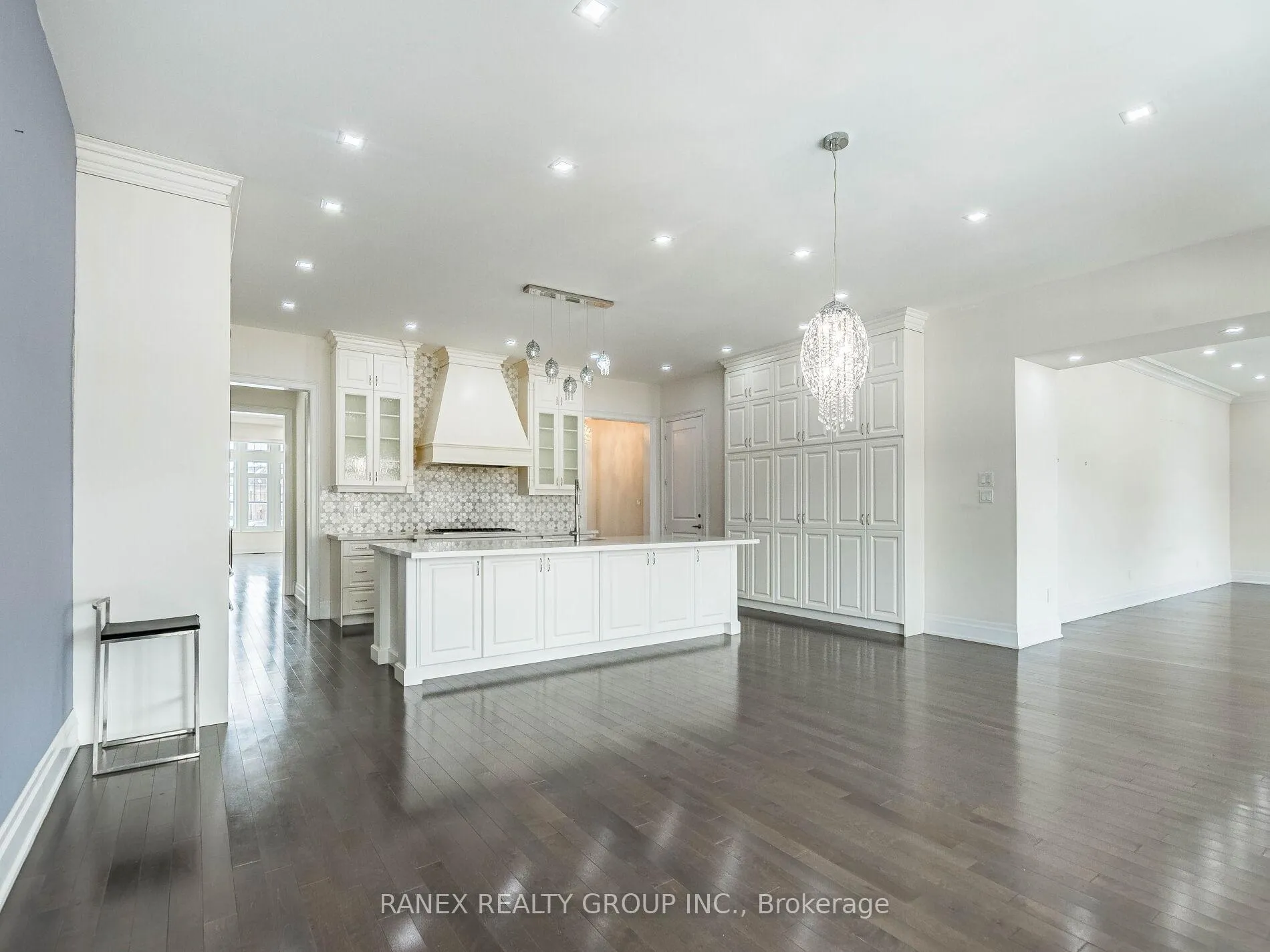 Photo 15 of 13 John Carroll Drive, Brampton, Toronto Gore Rural Estate — HOMEH