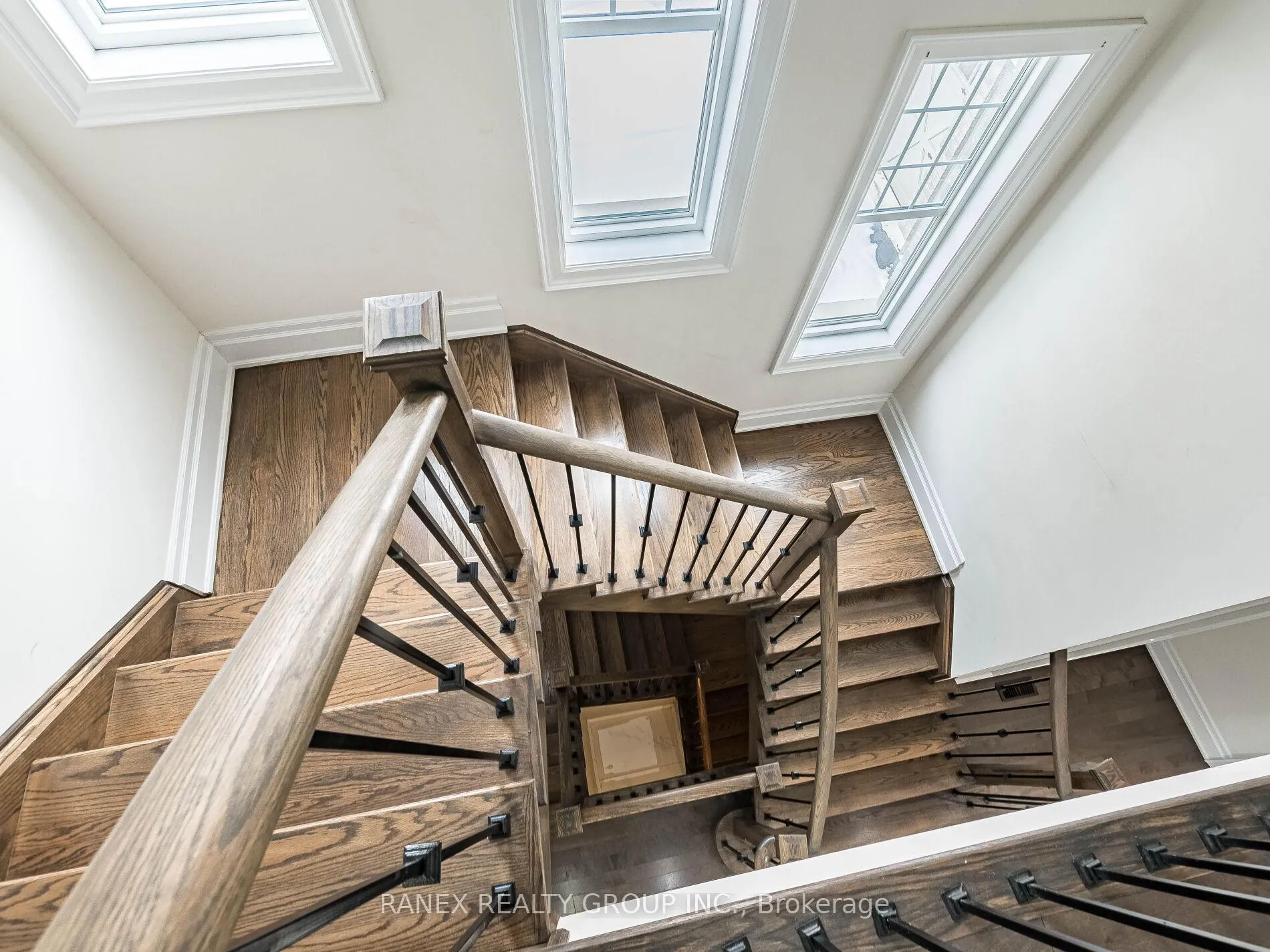 Photo 26 of 13 John Carroll Drive, Brampton, Toronto Gore Rural Estate — HOMEH