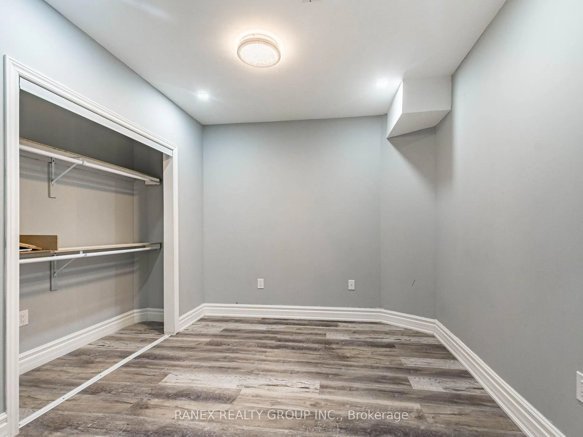 Photo 43 of 13 John Carroll Drive, Brampton, Toronto Gore Rural Estate — HOMEH