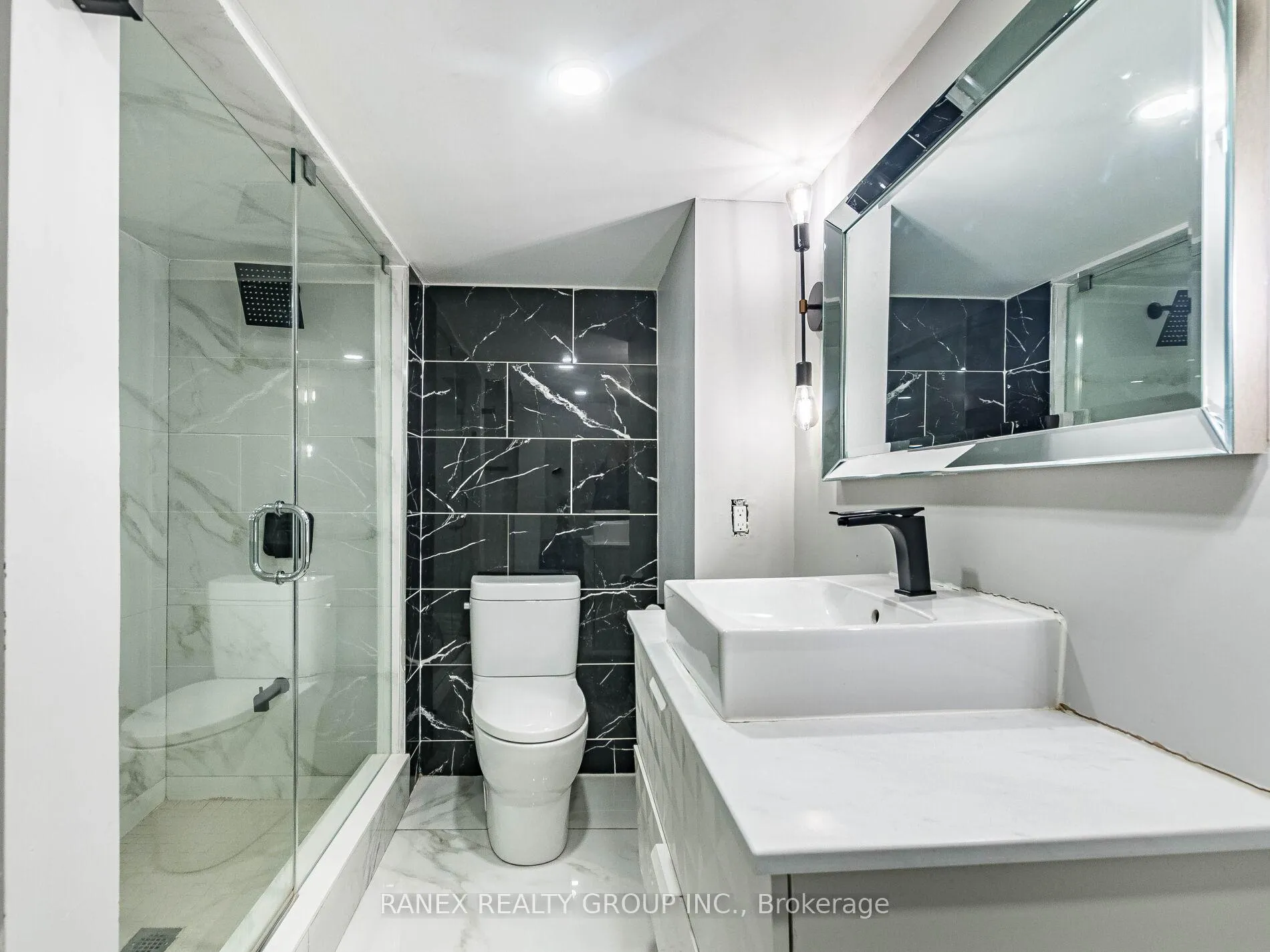 Photo 44 of 13 John Carroll Drive, Brampton, Toronto Gore Rural Estate — HOMEH