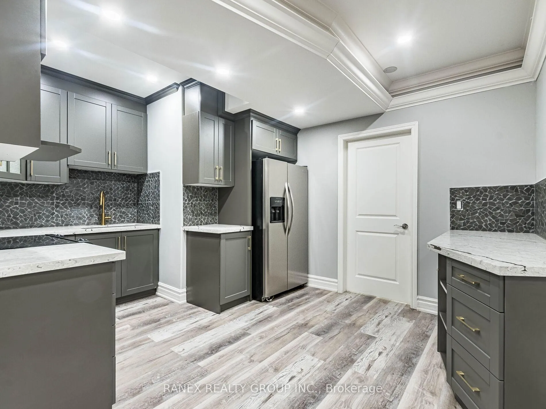 Photo 45 of 13 John Carroll Drive, Brampton, Toronto Gore Rural Estate — HOMEH