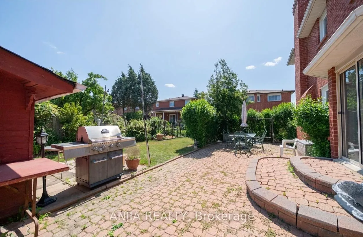 Photo 7 of Unit Basement #4, 5 Janna Court, Markham, Village Green-South Unionville — HOMEH