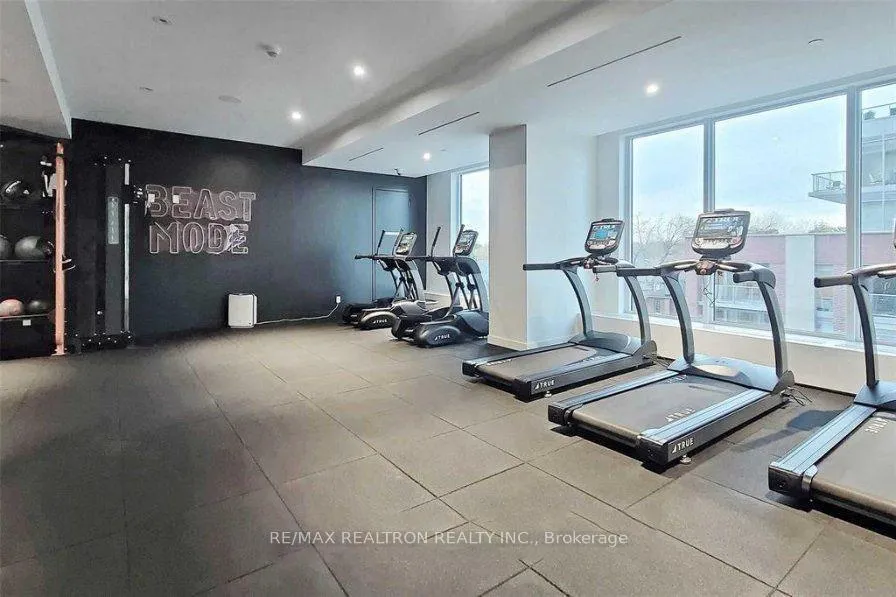 Photo 5 of Unit 1302, 33 Helendale Avenue, Toronto, Yonge-Eglinton — HOMEH