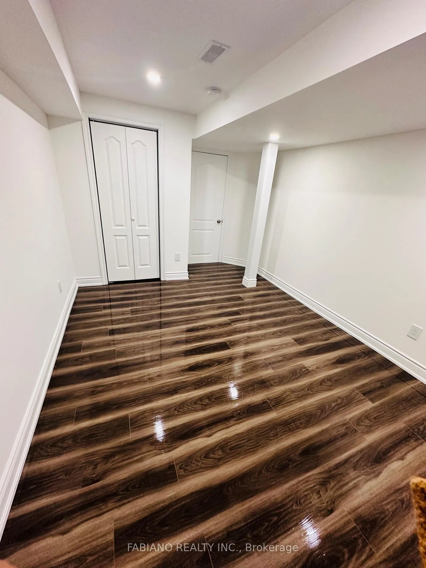 Photo 12 of Unit Basement, 180 Esther Crescent, Thorold, Hurricane/Merrittville — HOMEH