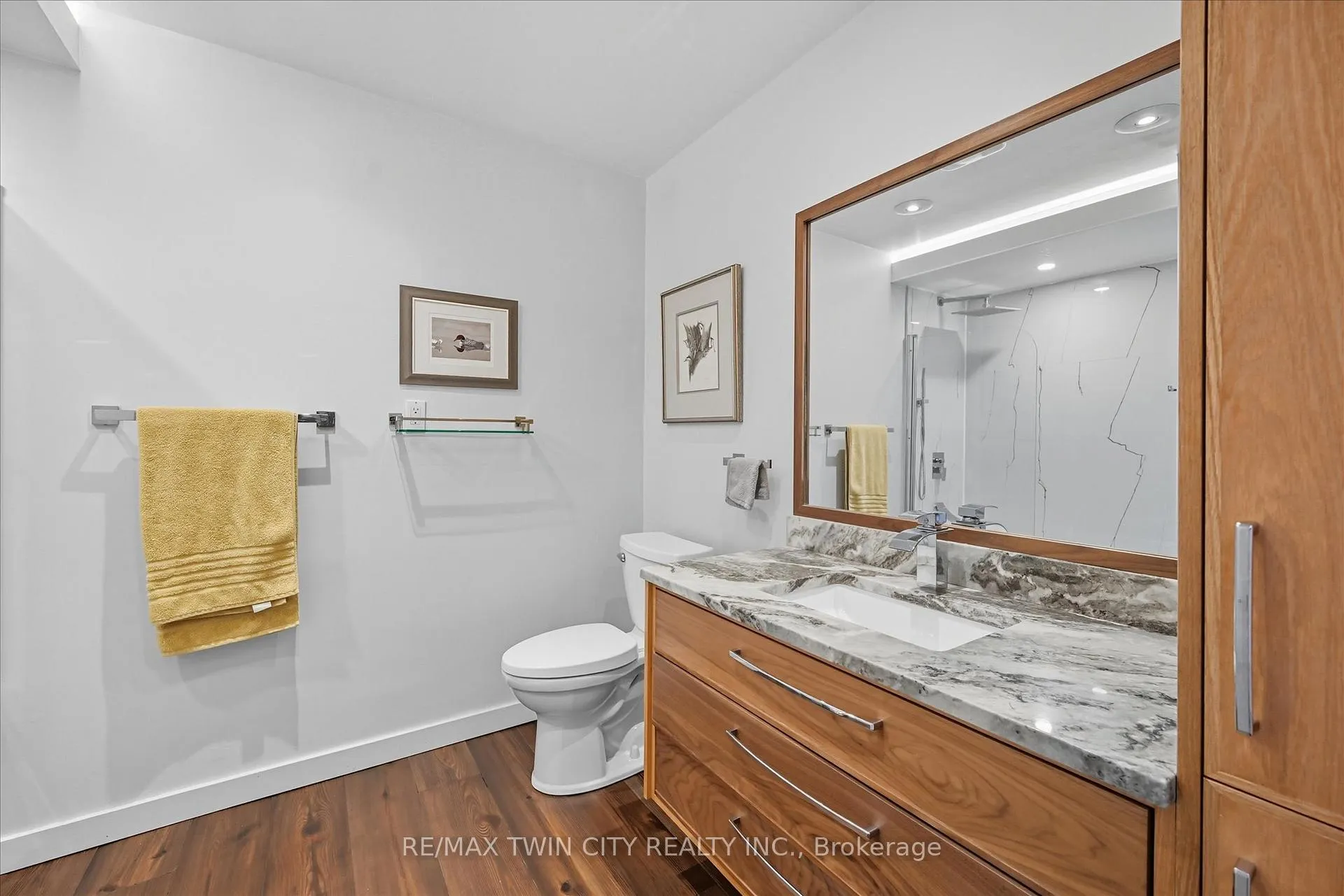 Photo 25 of 275 Greenbriar Road, Hamilton, Meadowlands — HOMEH