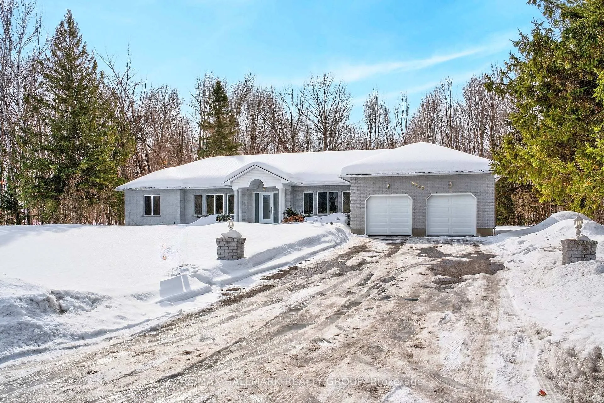 Photo 2 of 2349 Brennan Park Drive, Ottawa, Cumberland West — HOMEH