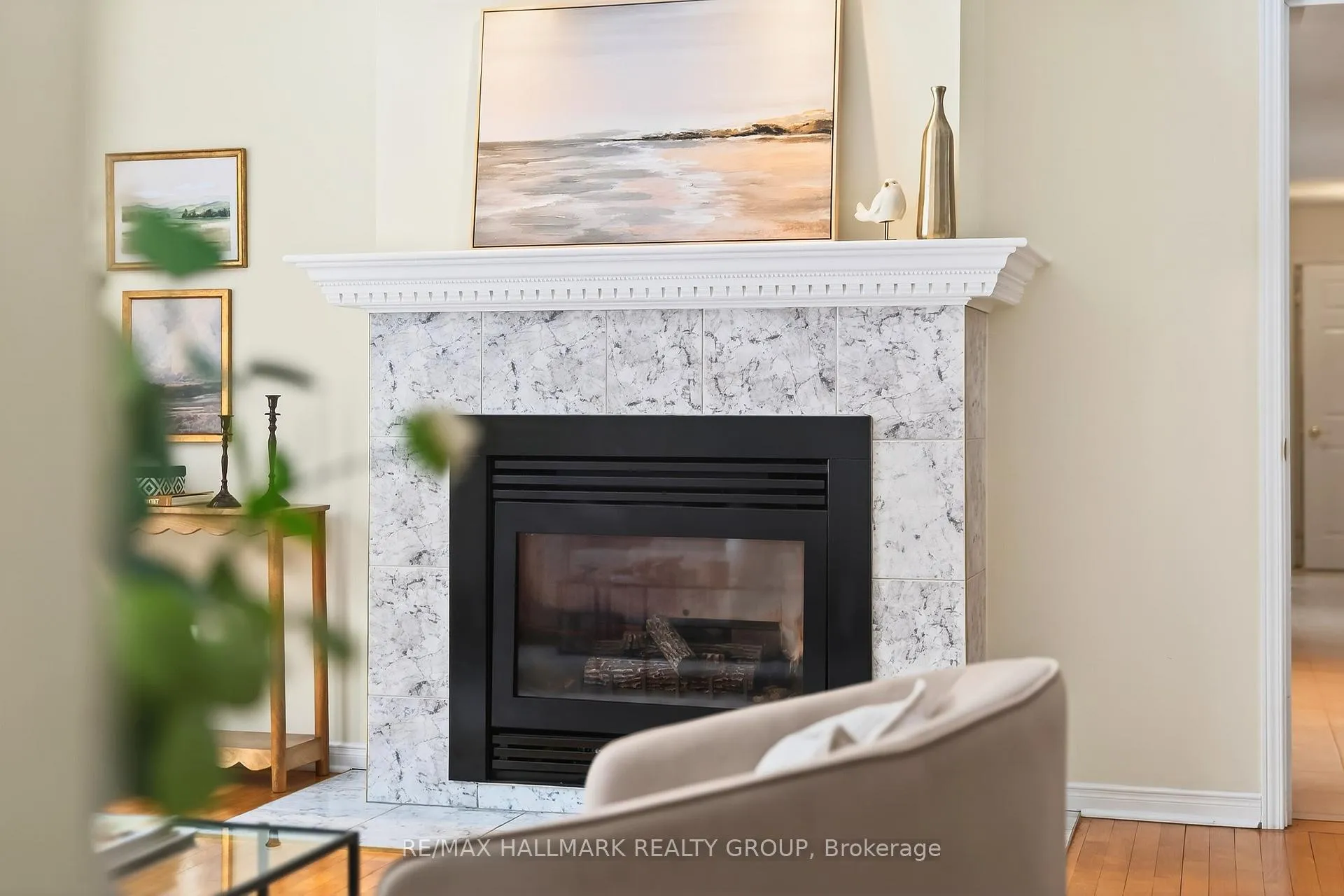 Photo 11 of 2349 Brennan Park Drive, Ottawa, Cumberland West — HOMEH