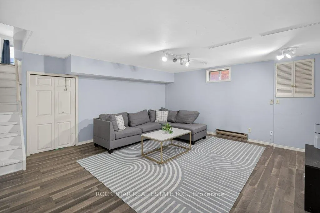Photo 27 of 18 Hillgarden Drive, Hamilton, Stoney Creek Mountain — HOMEH