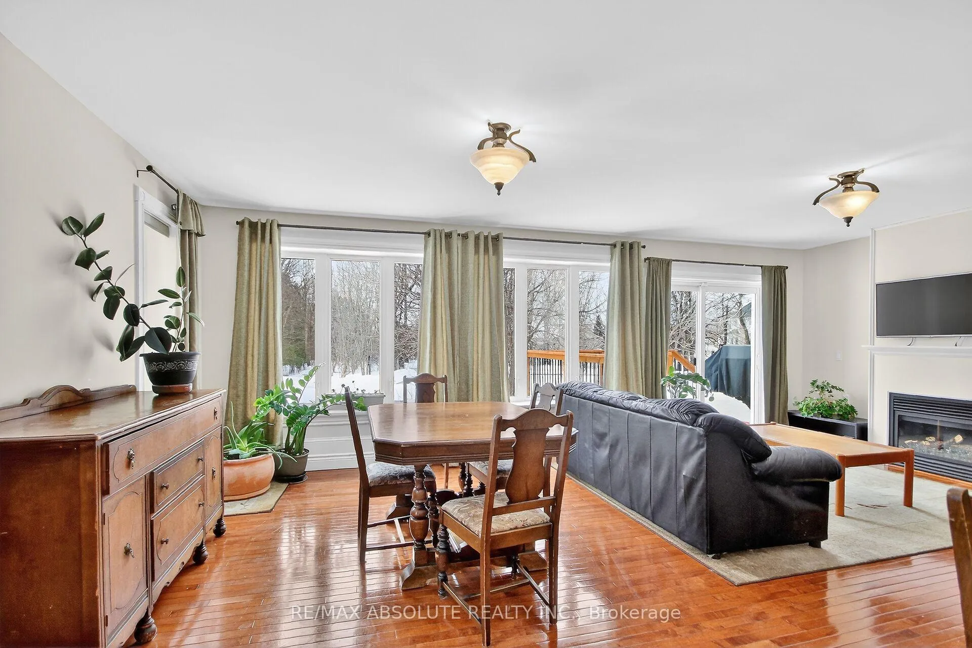 Photo 12 of 223 Jensen Court, Ottawa, Carp — HOMEH