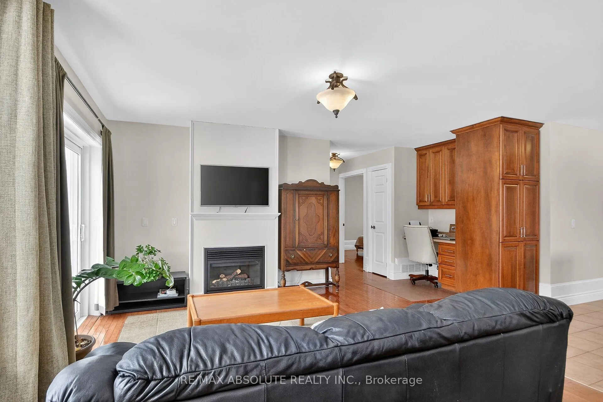 Photo 14 of 223 Jensen Court, Ottawa, Carp — HOMEH