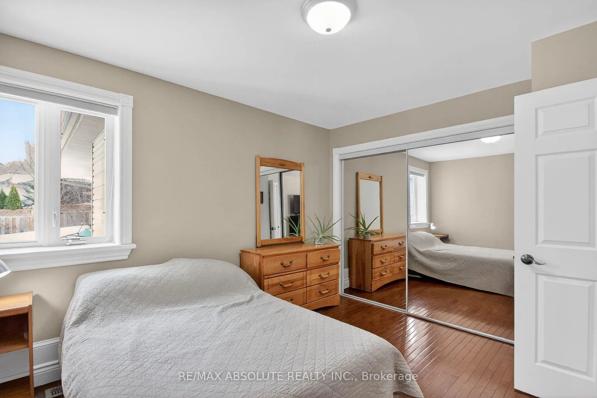 Photo 19 of 223 Jensen Court, Ottawa, Carp — HOMEH