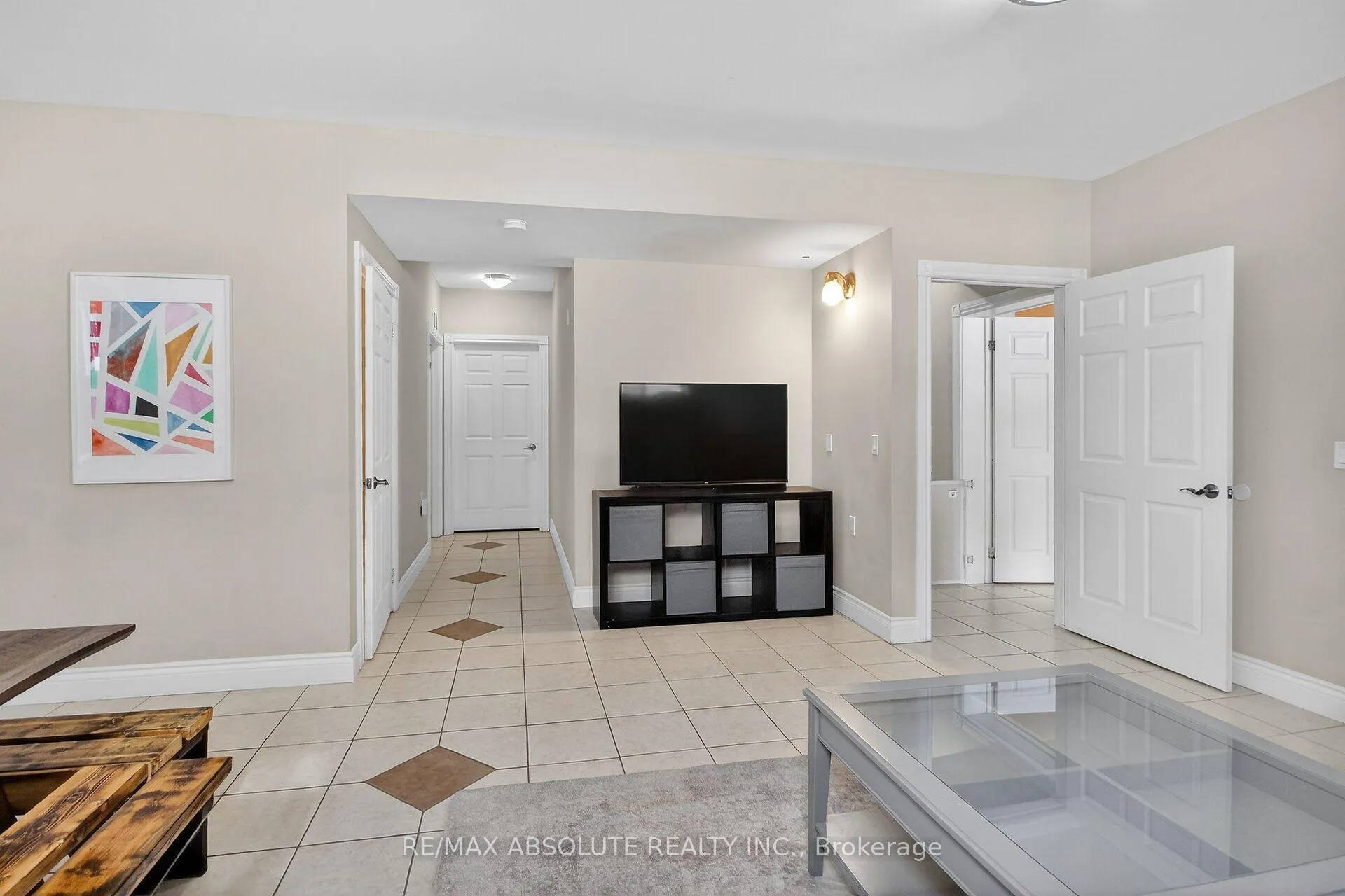 Photo 28 of 223 Jensen Court, Ottawa, Carp — HOMEH