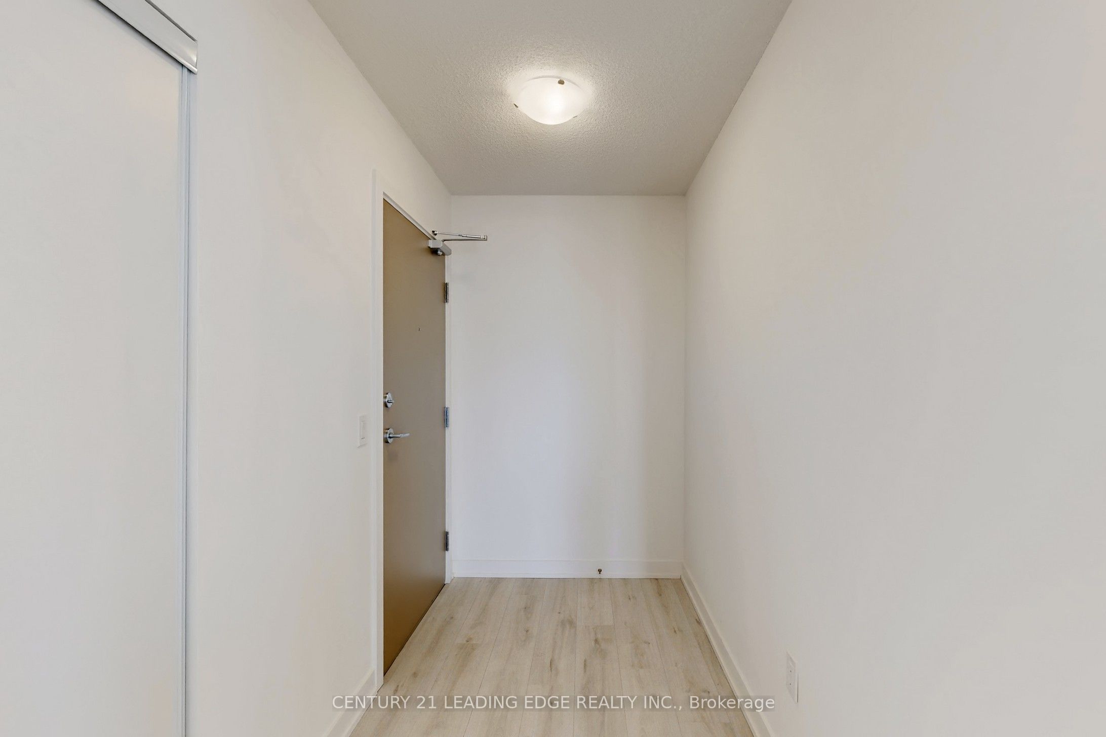 Photo 31 of Unit 2005, 1010 Sandy Beach Road, Pickering, Bay Ridges — HOMEH