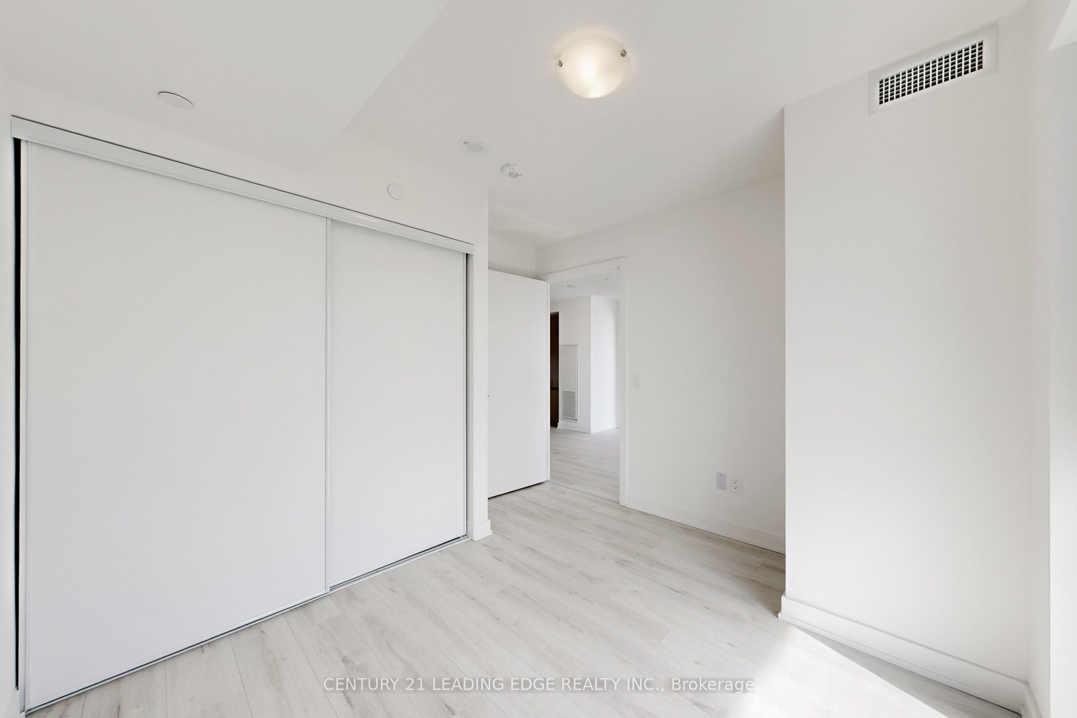 Photo 26 of Unit 2005, 1010 Sandy Beach Road, Pickering, Bay Ridges — HOMEH