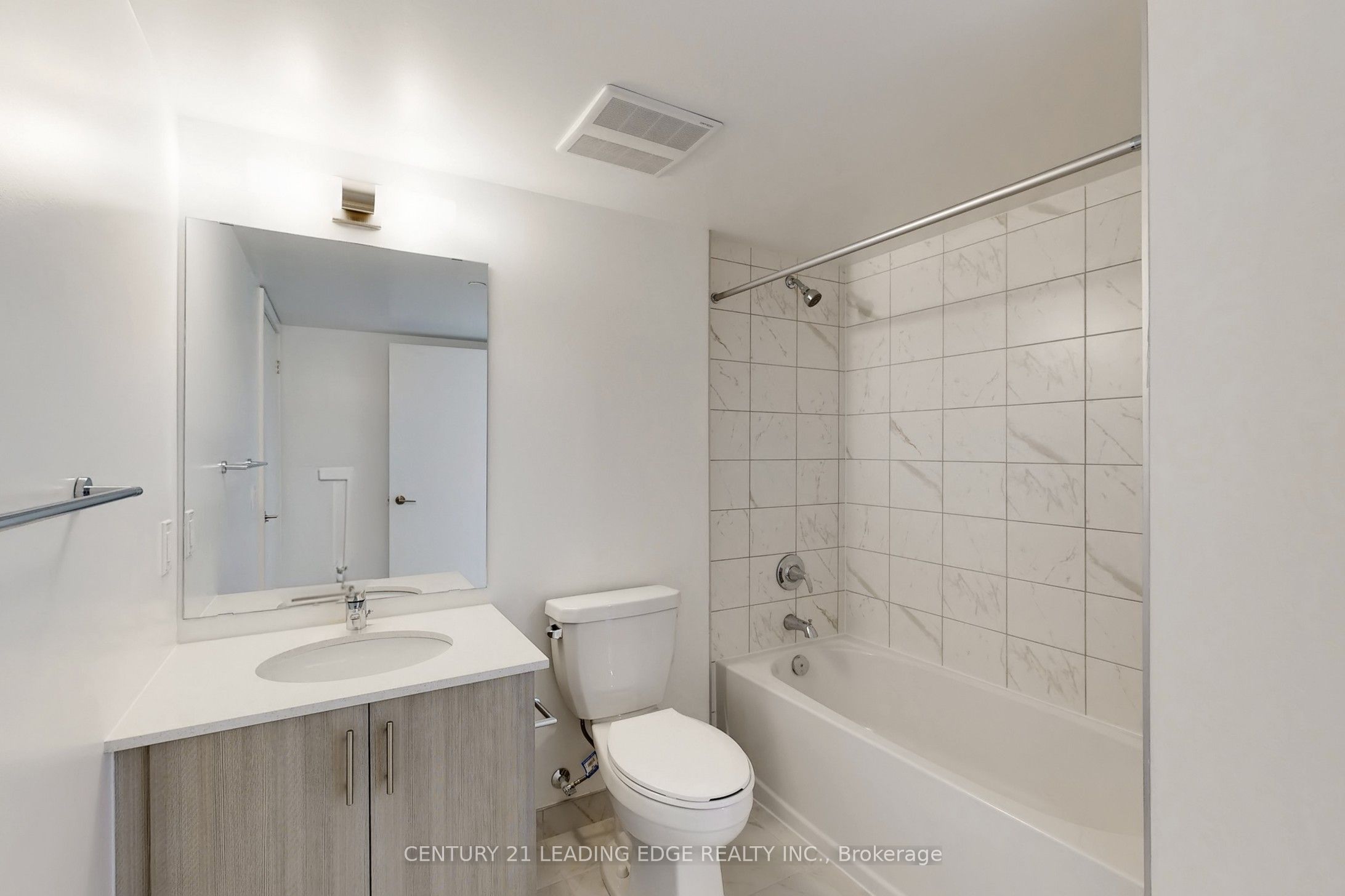 Photo 28 of Unit 2005, 1010 Sandy Beach Road, Pickering, Bay Ridges — HOMEH