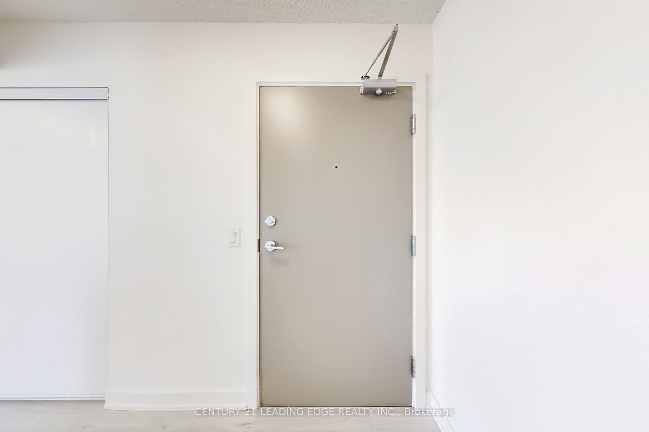 Photo 32 of Unit 2005, 1010 Sandy Beach Road, Pickering, Bay Ridges — HOMEH