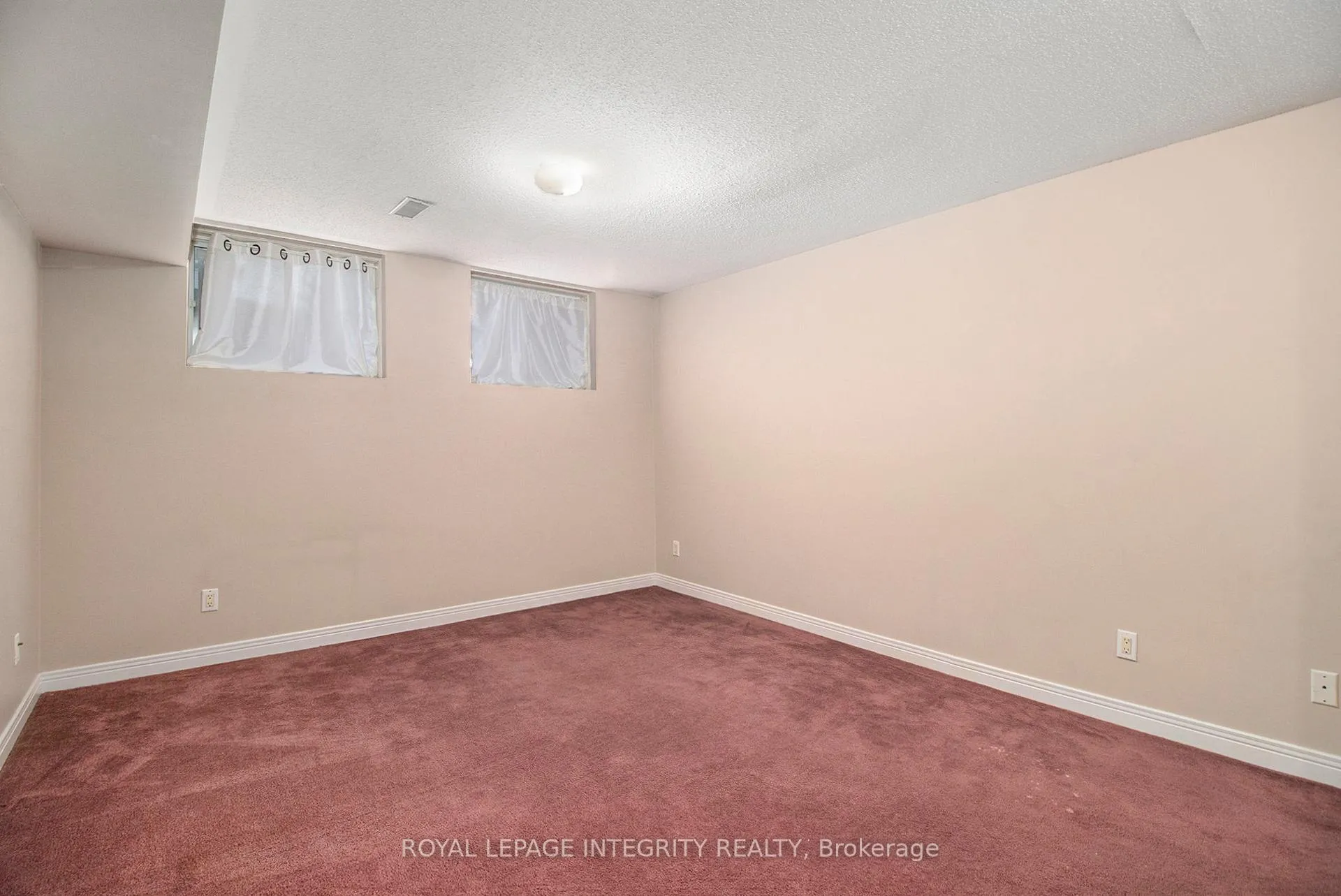 Photo 24 of 12 Cottingham Street, Ottawa, Barrhaven East — HOMEH