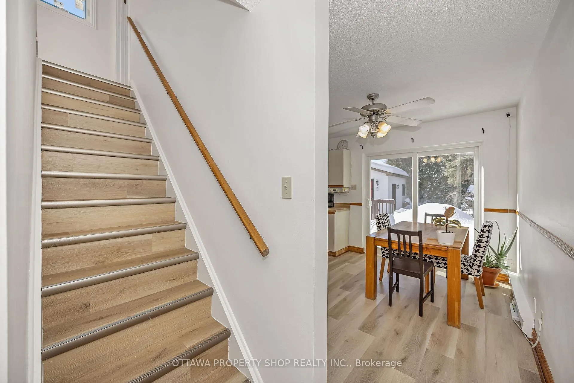 Photo 18 of 848 Maitland Avenue, Ottawa, McKellar Heights/Glabar Park — HOMEH
