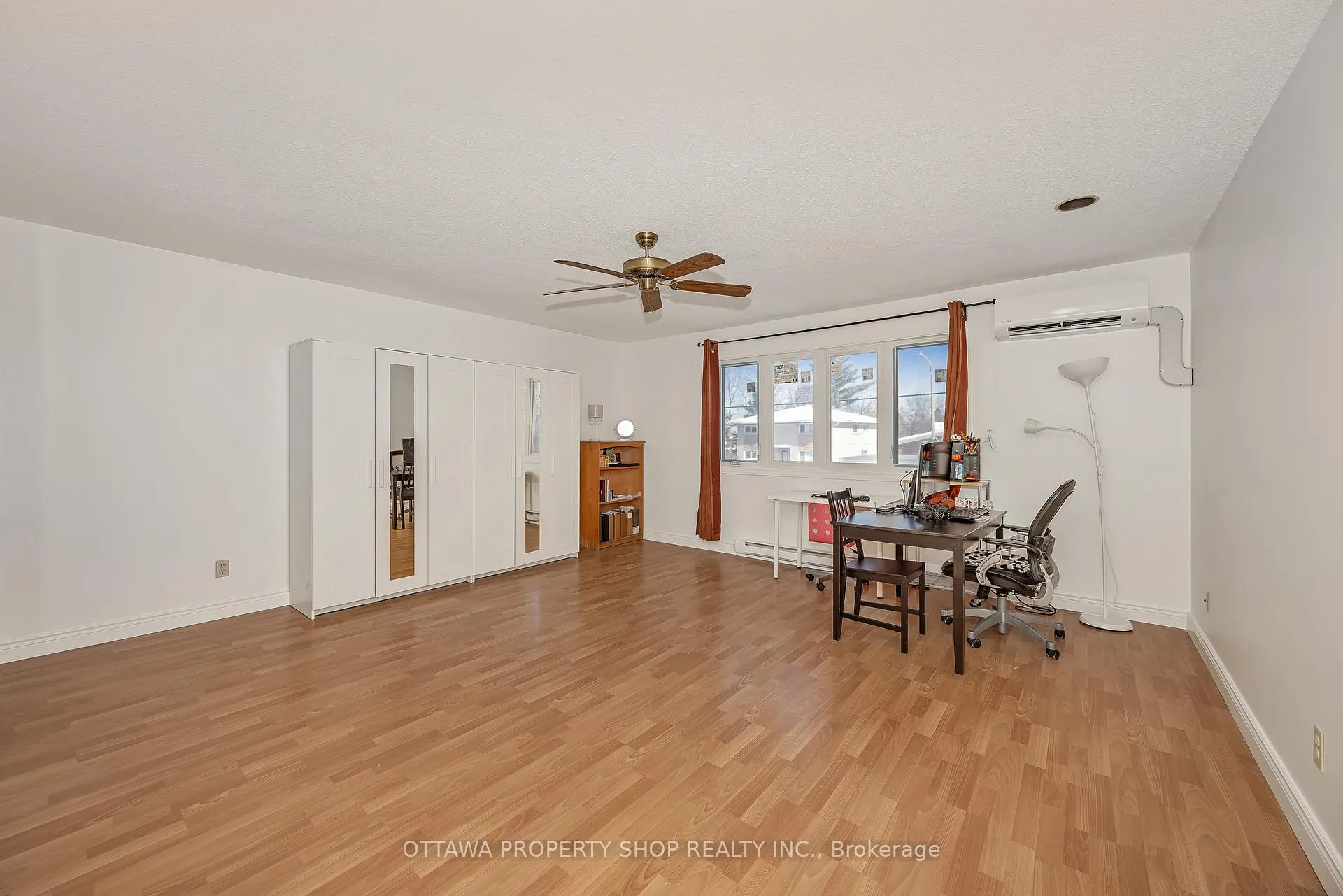 Photo 22 of 848 Maitland Avenue, Ottawa, McKellar Heights/Glabar Park — HOMEH