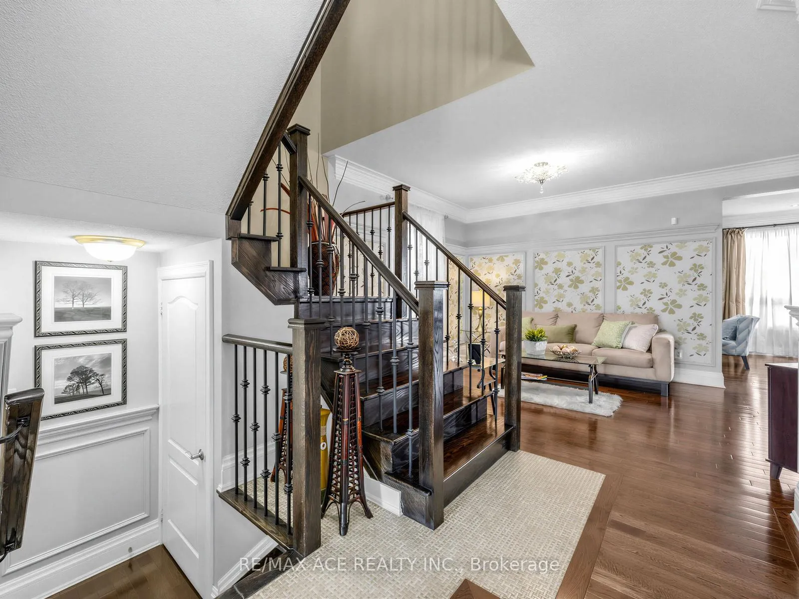 Photo 4 of 10 Byram Downs Street, Ajax, Central East — HOMEH