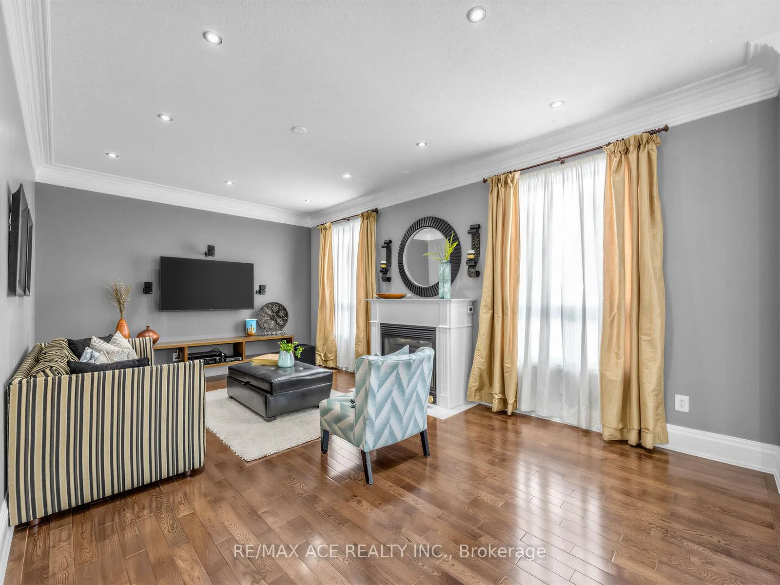 Photo 16 of 10 Byram Downs Street, Ajax, Central East — HOMEH
