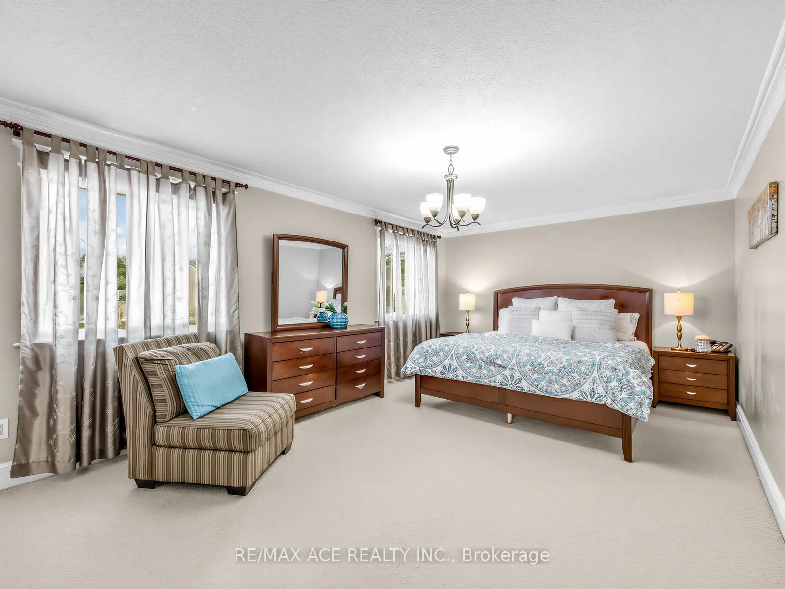 Photo 25 of 10 Byram Downs Street, Ajax, Central East — HOMEH
