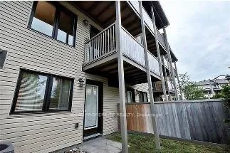 Photo 15 of 18 Argent Private, Ottawa, Kanata - Morgan's Grant/South March — HOMEH
