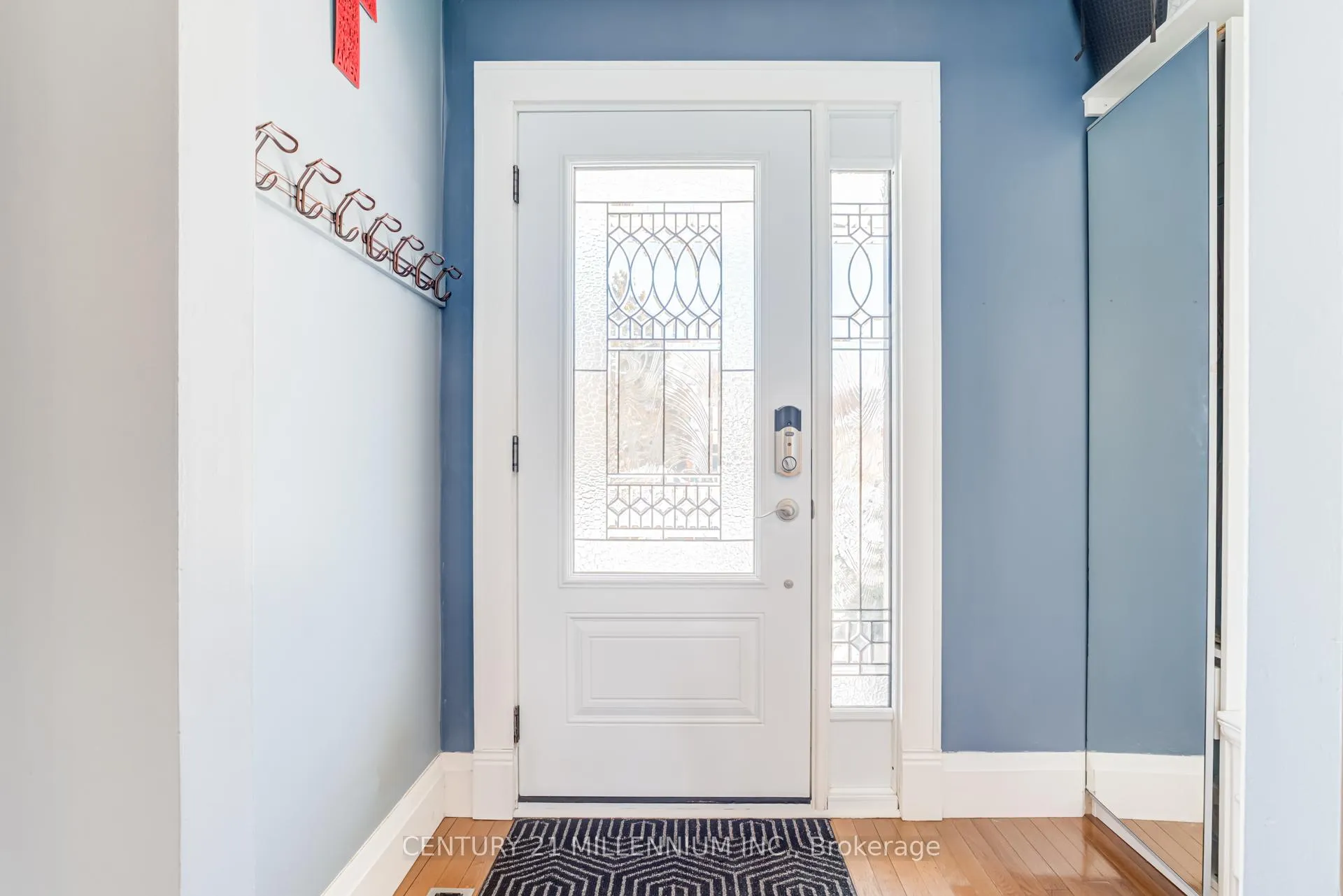 Photo 3 of 40 Erinlea Crescent, Erin — HOMEH