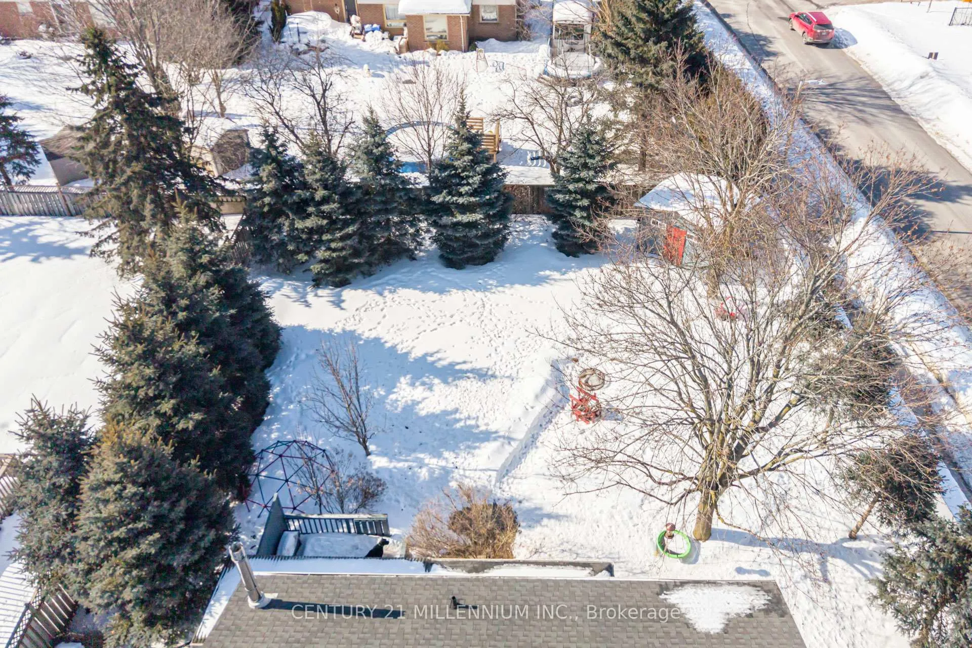 Photo 42 of 40 Erinlea Crescent, Erin — HOMEH