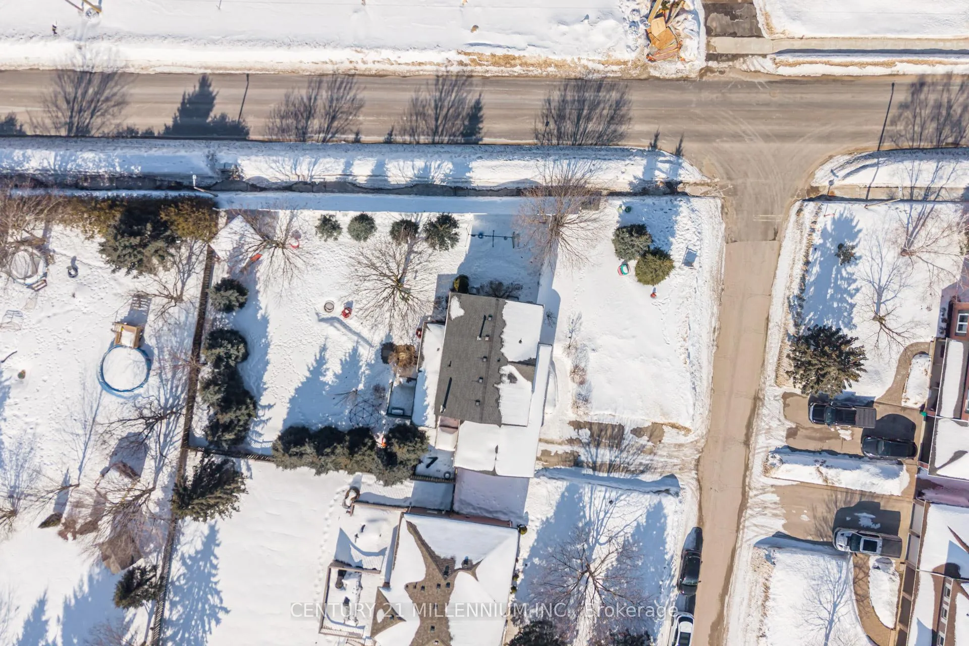 Photo 49 of 40 Erinlea Crescent, Erin — HOMEH